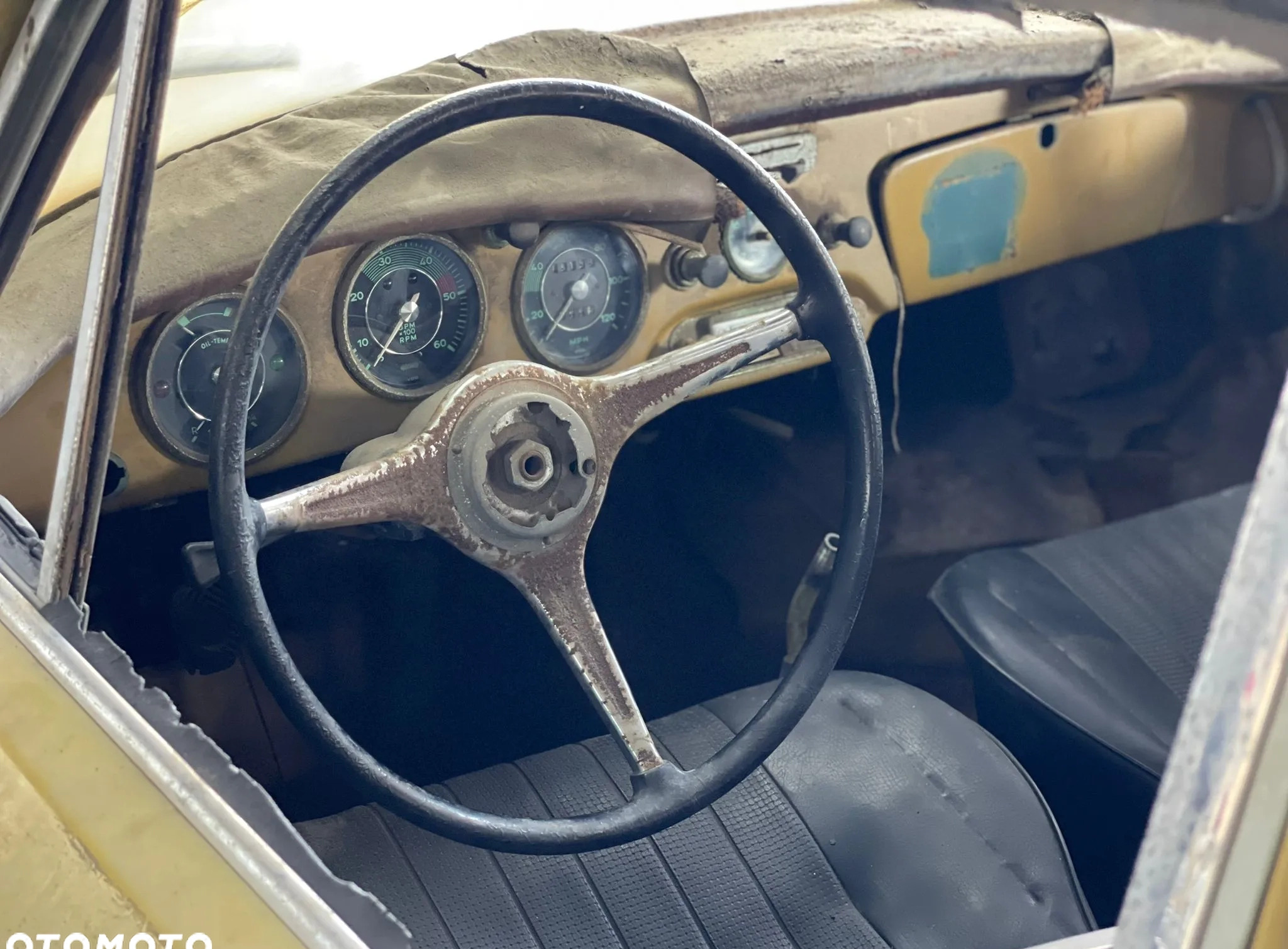 Porsche 911 cena 33250 przebieg: 94000, rok produkcji 1980 z Brodnica małe 191